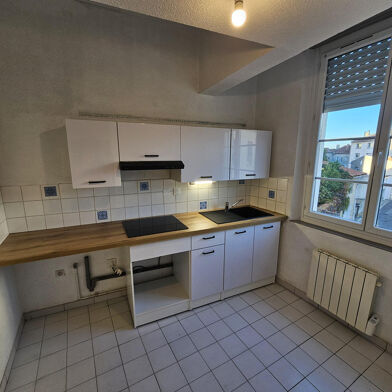 Appartement 5 pièces 109000 €