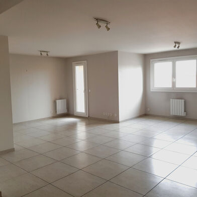 Appartement 4 pièces 1187 €