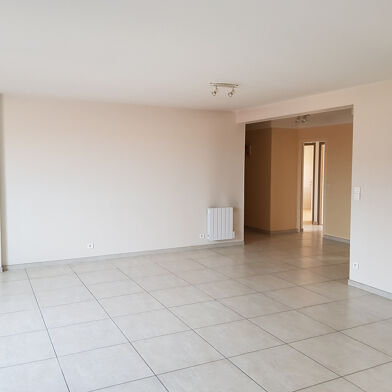 Appartement 4 pièces 1187 €