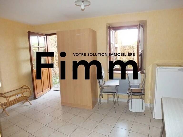 Studio meublé en rez-de-chaussée — photo 1