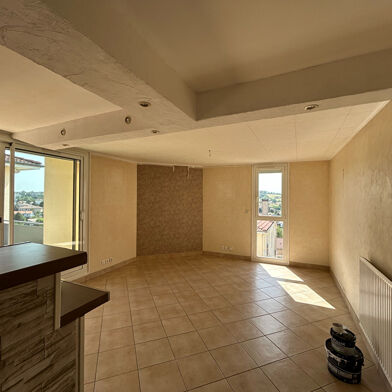 Appartement 3 pièces 145000 €