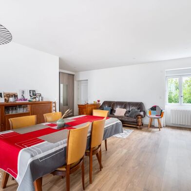 Appartement 4 pièces 259000 €