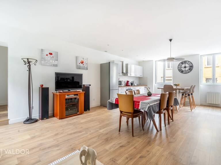 Appartement T4 rénové - 94 m² - pièce de vie 48 m² — photo 1