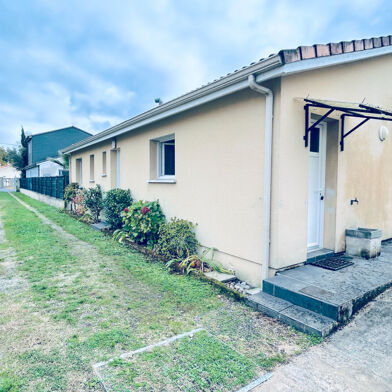 Maison 4 pièces 1590 €