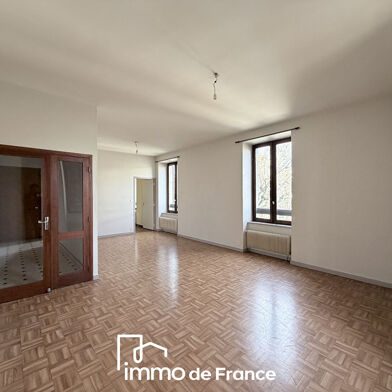 Appartement 4 pièces 145000 €