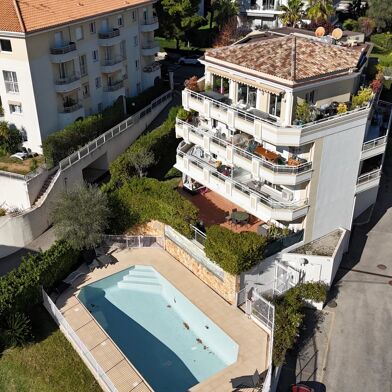 Appartement 3 pièces 730000 €