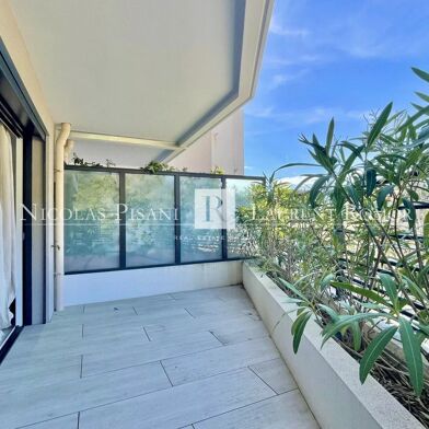 Appartement 3 pièces 1827 €