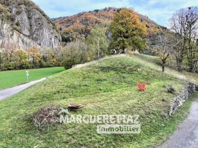TERRAIN CONSTRUCTIBLE 1340 M² — photo du bien