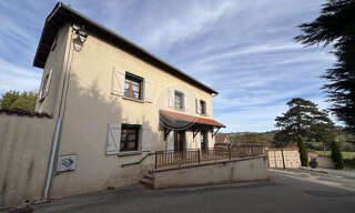 Maison 5 Pièces 113 m² à vendre à Haute-Rivoire (69610)