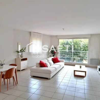 Appartement 3 pièces 240000 €