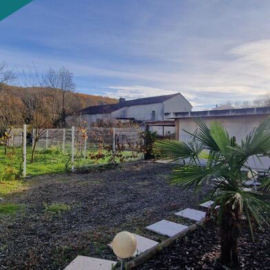 Maison 1 pièces 160000 €