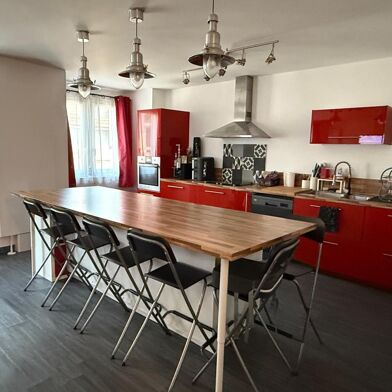 Appartement 4 pièces 228000 €