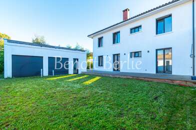 Maison 7 pièces 898000 €