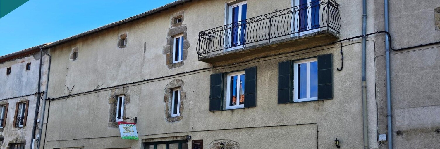 Maison 12 Pièces 330 m² à vendre à Pradelles (43420)