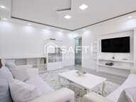 T4 + cave — photo 2