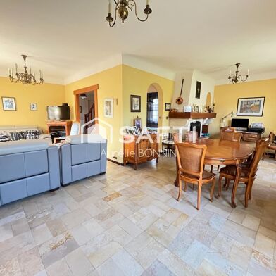 Maison 7 pièces 548000 €