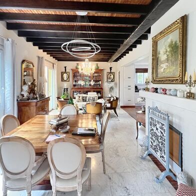 Maison 6 pièces 1196000 €