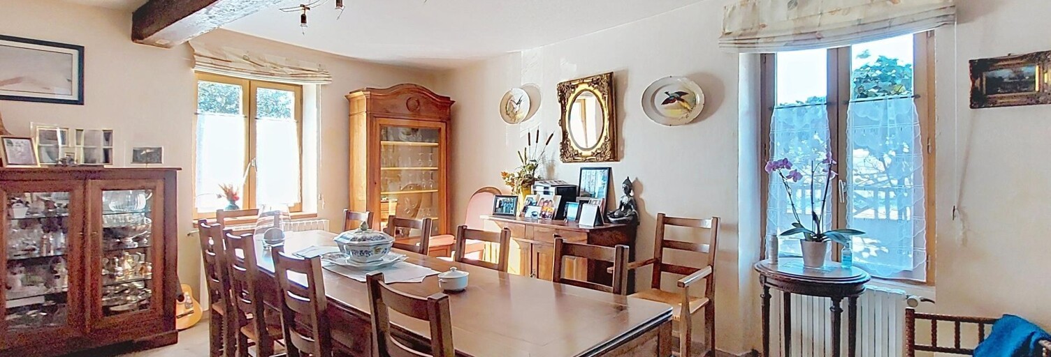 Maison 6 Pièces 145 m² à vendre à Saint-Trivier-de-Courtes (01560)