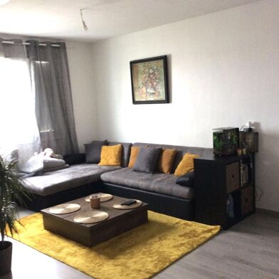 Appartement 2 pièces 875 €