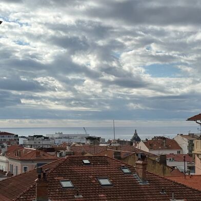 Appartement 4 pièces 1530 €