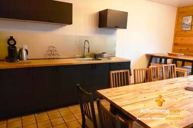 Appartement 6 pièces 440000 €