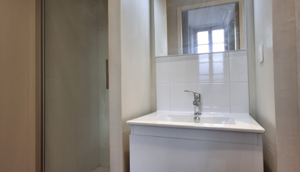 Appartement 2 pièces  à louer Marseille 6eme 13006