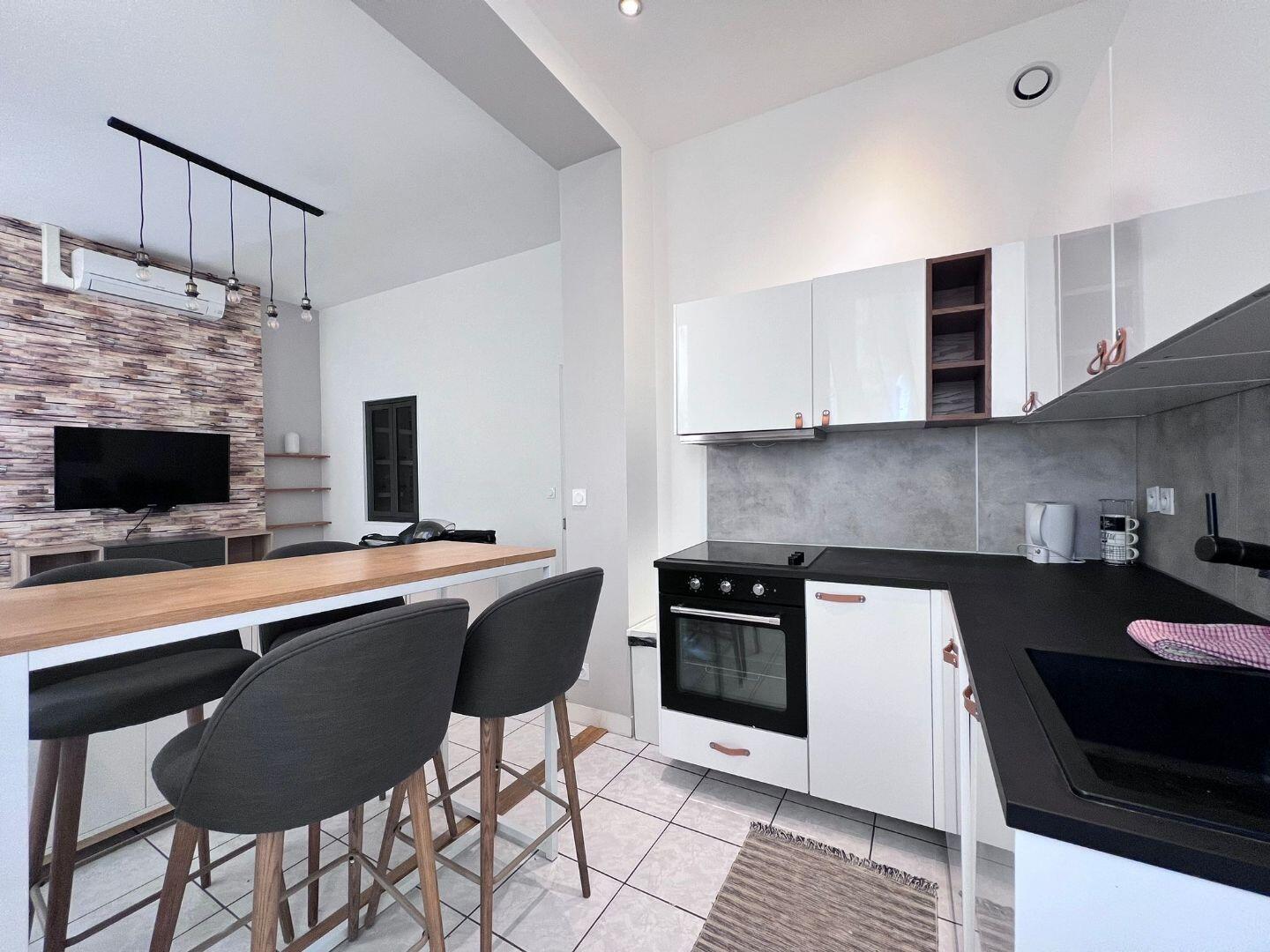 Appartement  T2 à louer Marseille 2eme 13002