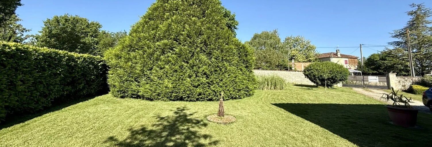 Maison 7 Pièces 219 m² à vendre à La Faye (16700)