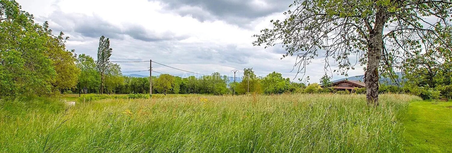 Terrain  927 m² à vendre à Injoux-Génissiat (01200)