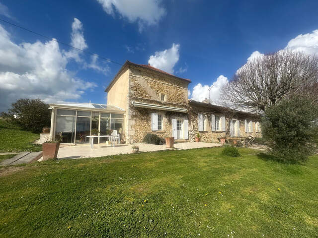 Propriété vue panoramique ST CROIX DU MONT — photo du bien