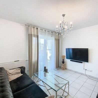 Appartement 3 pièces 163000 €