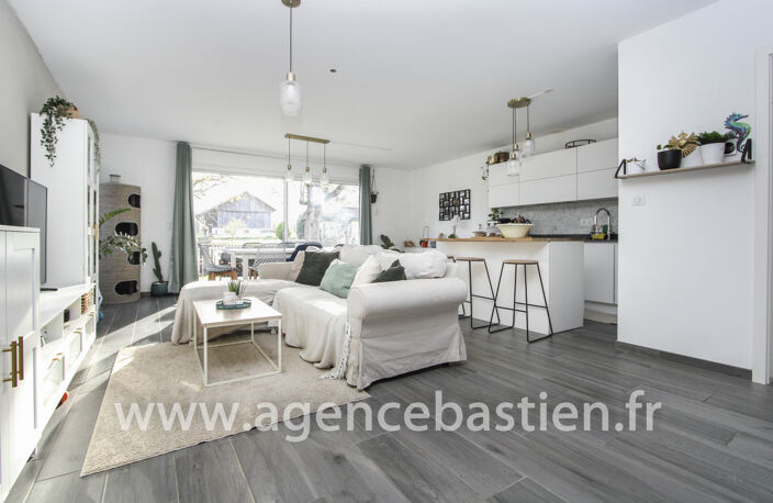 VENTE - EXCLUSIVITE - VILLA MITOYENNE 5 PIECES DE 129 m2 - F — photo 4