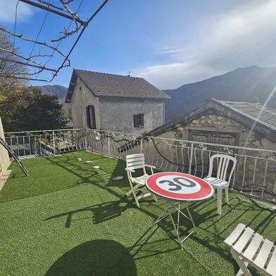 Maison 6 pièces 135000 €