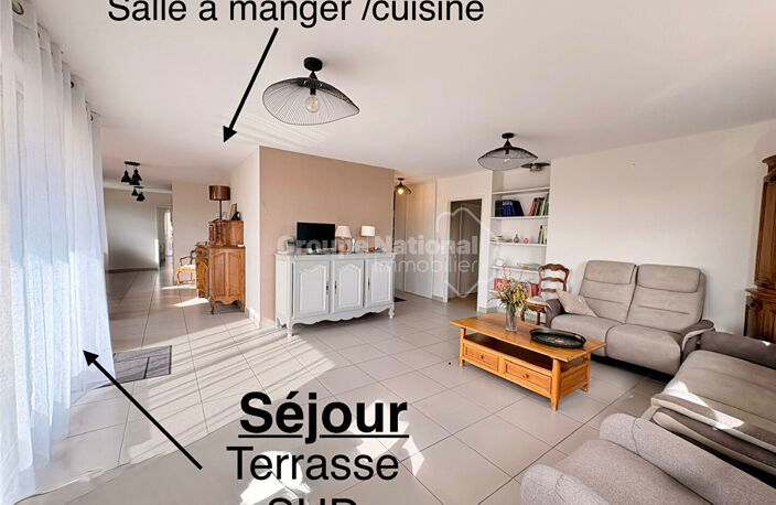 A VENDRE au coeur de Chateauneuf Du Pape dans résidence récente de standing , Appartement t4 de 128 m²  avec grand garage et terrasses — photo 2