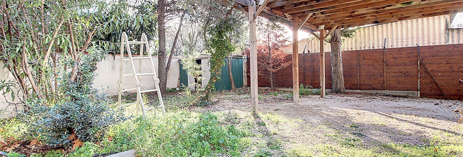 Commerce  300 m² à vendre à Marseille 14 (13014)