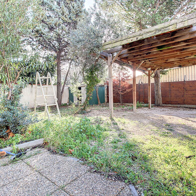 Commerce  620000 €