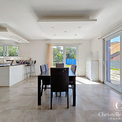 Maison 4 pièces 350000 €