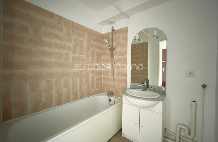 APPARTEMENT VENDU LOUE CANTELEU — photo 4