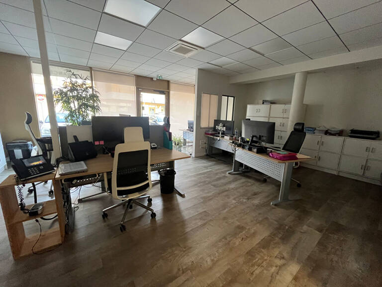 Capbreton - Local professionnel - bureaux — photo 1