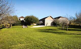 Maison 10 Pièces 223 m² à vendre à Lendou-en-Quercy (46800)