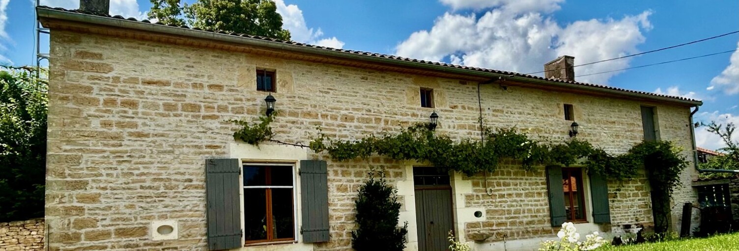 Maison 6 Pièces 161 m² à vendre à Sainte-Soline (79120)