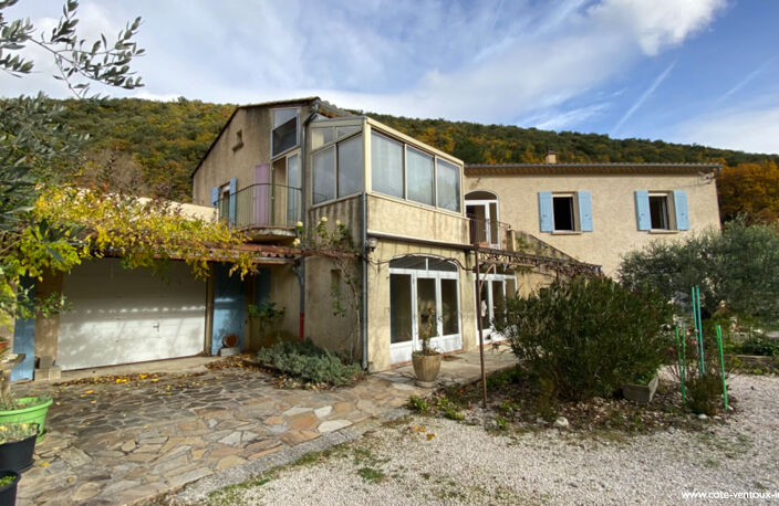 Maison avec 2 logements, dépendances et terrain secteur Vallée du Toulourenc — photo 2