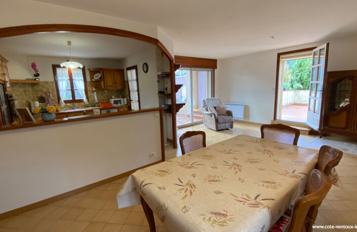 Maison avec 2 logements, dépendances et terrain secteur Vallée du Toulourenc — photo 4