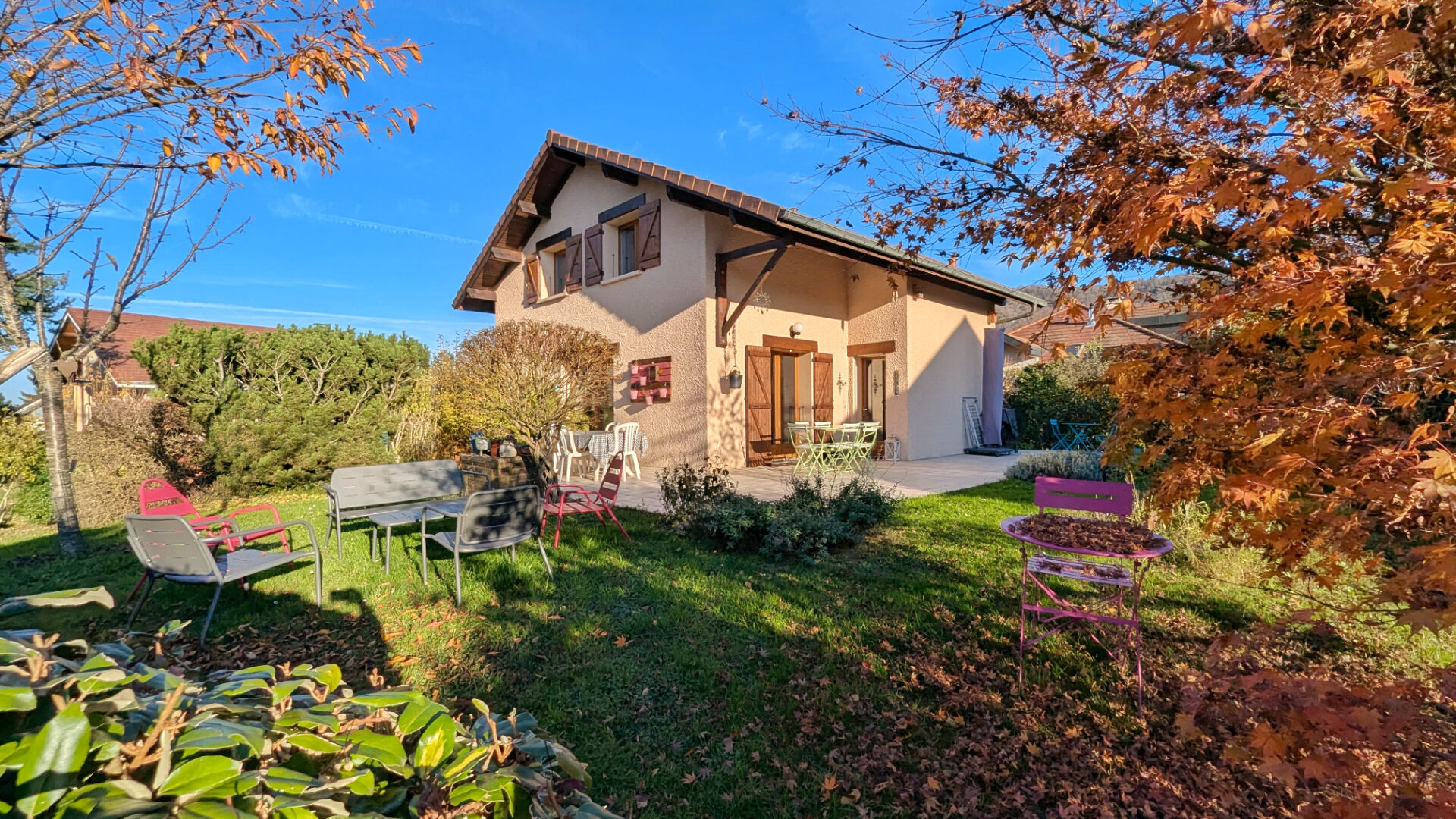 Villa / Maison  T7 à vendre Vieugy 74600