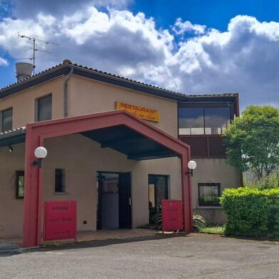 Commerce  680000 €