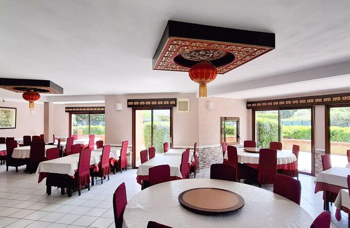 Vente Restaurant 236 m&sup2; — photo 3