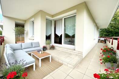 Appartement 4 pièces 255000 €