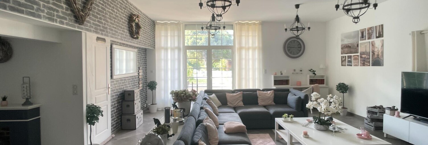 Maison 12 Pièces 354 m² à vendre à Cornebarrieu (31700)