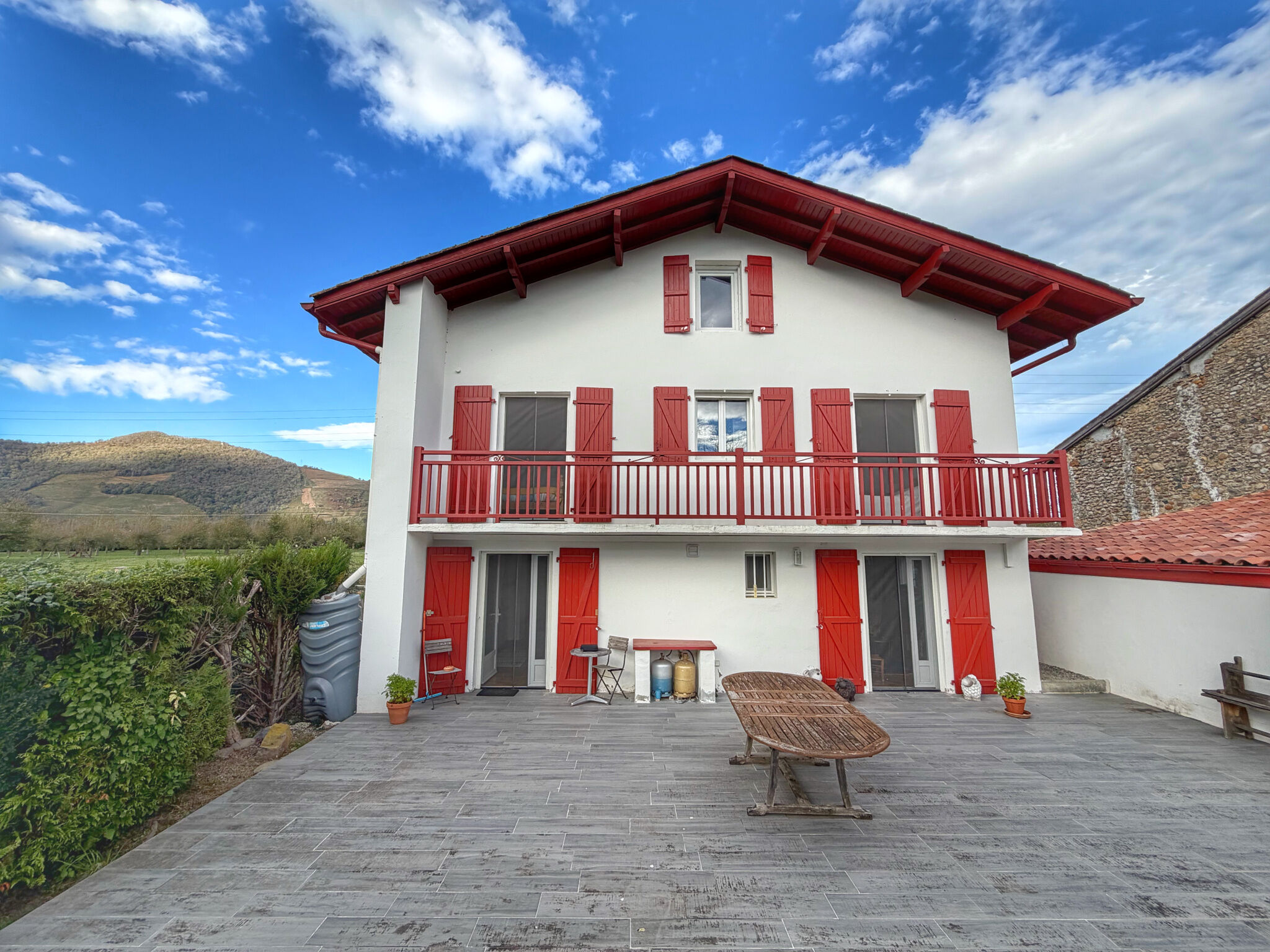 Villa / Maison  T6 à vendre Saint-Jean-Pied-de-Port 64220