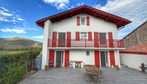 Villa / Maison 6 pièces  à vendre Saint-Jean-Pied-de-Port 64220